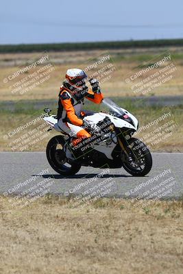 media/May-28-2023-Lets Ride (Sun) [[7acf226b67]]/Around the Pits/